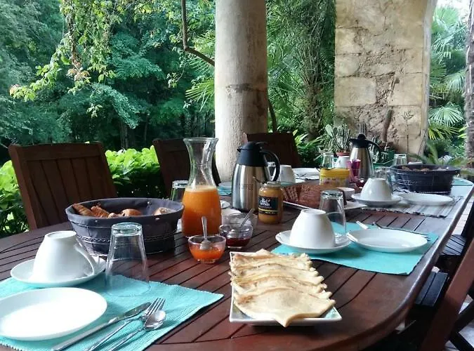 Maison Doat 1823 Nocleg ze śniadaniem 3*