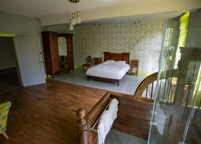 Maison Doat 1823 Nocleg ze śniadaniem Perchede