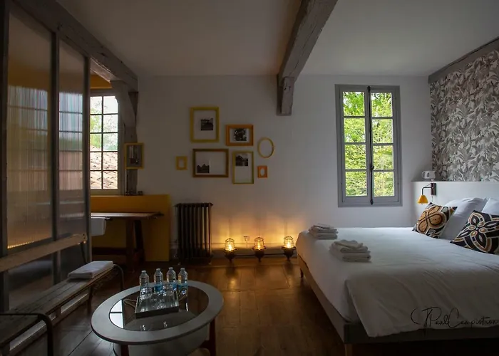 Maison Doat 1823 Nocleg ze śniadaniem 3*