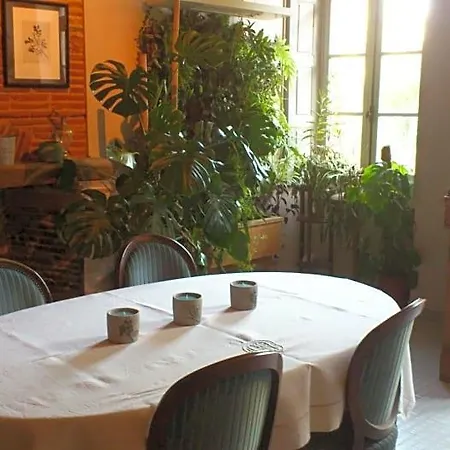 Maison Doat 1823 Alojamento de Acomodação e Pequeno-almoço